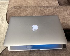 Apple Macbook air