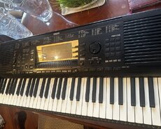 Sintezator Yamaha psr-730