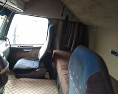 Tir Volvo dartqi