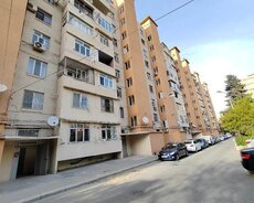 Xaqlar metrosuna yaxin 3 otaq mənzil
