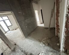 Satılır 2 otaqlı Yeni Tikili, 28 May metrosu
