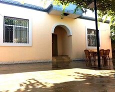 Bakixanov ges. həyət evi satilir