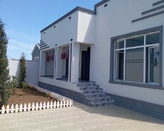 Buzovnada 4 otaq ev satılır