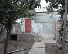 maştağada 3 otaq ev satılır