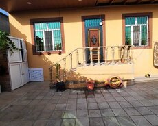 1.5 sotda 3 otaqlı həyət evi satılır