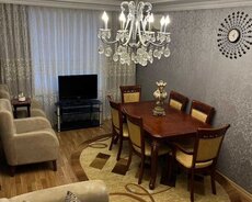 Suraxanı rayonu, Yeni Günəşli qəs, qartal heykəli yaxınlığı