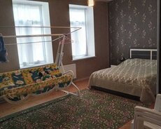 Ev satılır Xaçmazın mərkəzinde