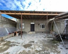 2 sotda 4 otaqlı həyət evi satılır