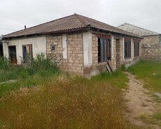4 sotda 3 otaqlı həyət evi satılır