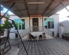 mastağada 3 otaq ev satılır