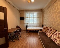 Otaq yoldaşı axtarılır