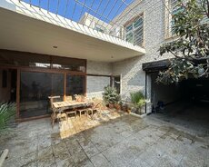 Zığ qəsəbəsində 4 otaqlı həyət evi