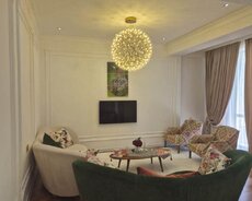 Zumrud Residencedə 3 otaqlı mənzil satılır