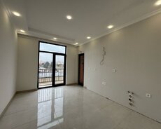 улица Джафара Хандана, , выход из метро Дарнагуль
