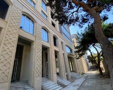 Funda Klikasinin yaninda 4 otaqli mənzil satilir