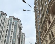 Nərimanov heykəlinin yanında 4 otaq satılır