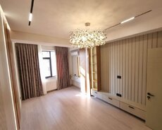 Nərimanov m/s yaxın 3 otaqlı mənzil satılır