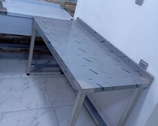Nerjavika Masa 1.40 x 60 Ölçüsundedir. ( İstenilen Ölçüde ve Formada