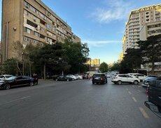 Elmler Akademiyası metro Zahid Xəlilov küçəsi