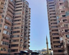 E Akademiyası m/st Bdu yaxınlığında