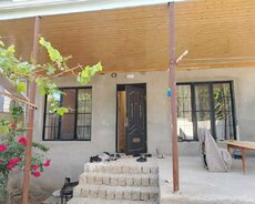 2 sotda 3 otaqlı Həyət evi