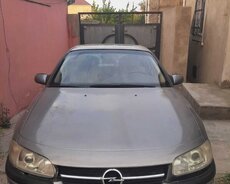 Opel Omega