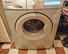 Продается стиральная машина