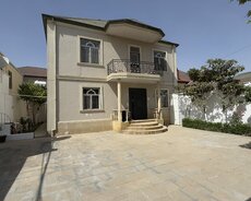 8 otaqlı həyət evi