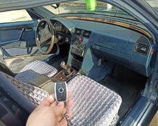 Mercedes C180