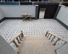 Maştağa mərkəzdə həyət evi