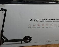 Güclü motoru sayəsində Xiaomi Mi Electric Scooter 4 Pro elek