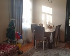 həyət evi satilir