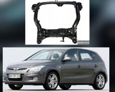 Kia Ceed, Hyundai i30 və Kia Cerato modelləri üçün traves.ceed