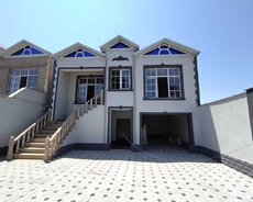 Sabunçu rayonu Maştağa qəsəbəsində 2 mərtəbəli ev satılır