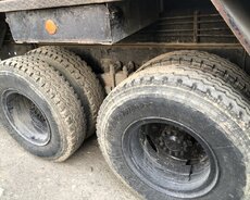 Avtokran yük qaldırıcı