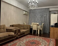 E. Akademiyasi metrosu