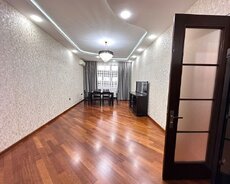 Eldar Babayev küçəsi, Memar Əcəmi metrosu