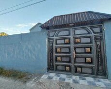 Həyət evi satılır
