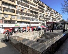 Əhmədli metrosu Məhəmməd Hadi küçəsi