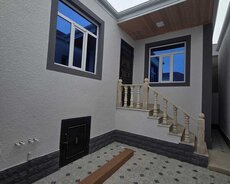 Продам дом во дворе