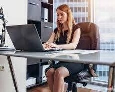 Ofis menecer işi təklif olunur