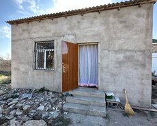 Sabunçu rayonu Maştağa qəsəbəsində ev satılır