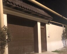 Satılır 4 otaqlı həyət evi/bağ evi 100 m²