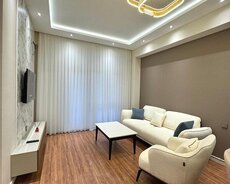 28 May m/s yanında 4 otaq satılır