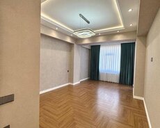 28 May m/s yanında 3 otaq satılır