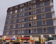 Masazır Meqastorenin Binasında 57 kv.m podmayak