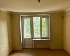 Tbilisi pr, Avropa otelin yanında