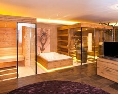 Sauna, Türk hamamı, Duş kabinası bir arada