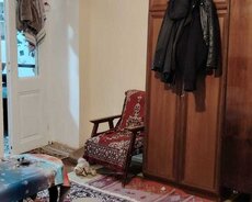 Mərkəzdə 1 otaqlı mənzil kirayə verilir