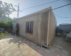 Продается дом с 3 спальнями и внутренним двориком на участке 1,2 акра